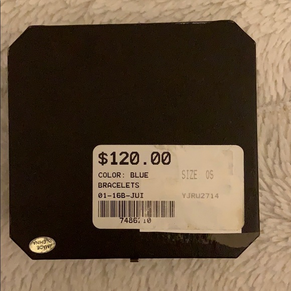 Juicy Couture gold bangles - Picture 4 of 4